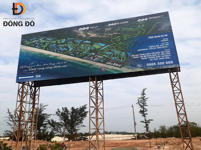 Biển quảng cáo billboard ngoài trời ngành bất động sản
