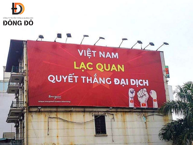 Tuân thủ quy định lắp đặt biển quảng cáo ngoài trời
