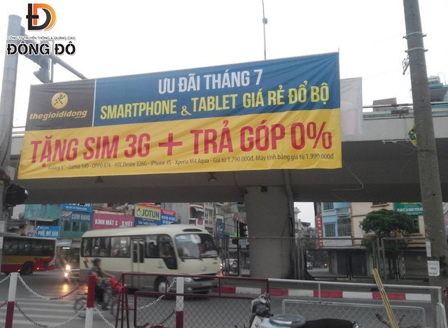 Tuân thủ yêu cầu về kích thước và thiết kế nội dung trên băng rôn 