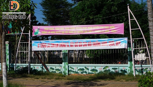 Treo băng rôn ngang chắc chắn – đảm bảo an toàn