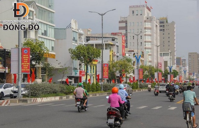 Quy định về việc treo cờ phướn