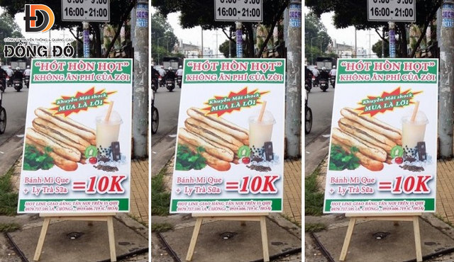 Mẫu standee bánh mì que khung gỗ