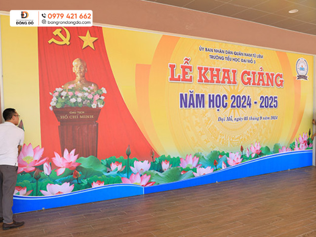 Mẫu phông nền khai giảng năm học mới thông dụng