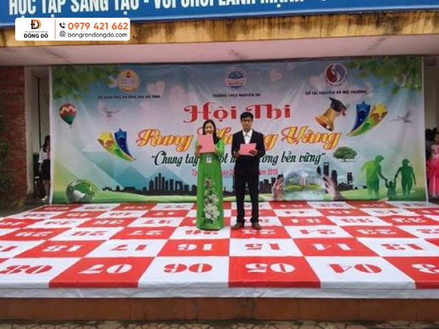 Phông nền sân khấu cuộc thi rung chuông vàng
