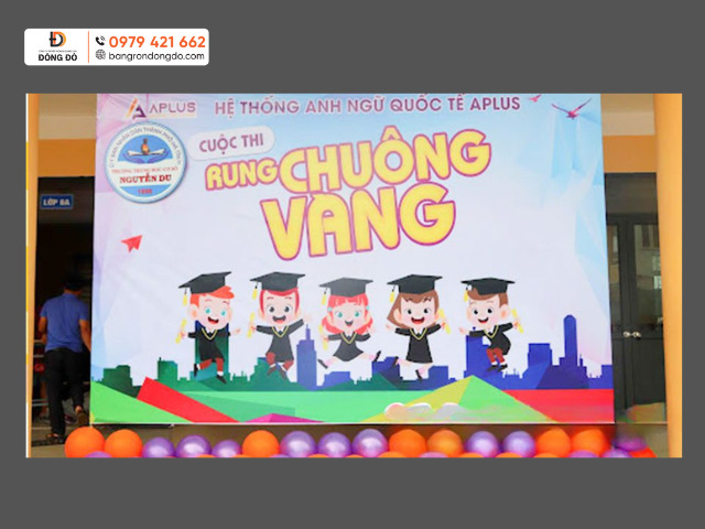 Backdrop cuộc thi rung chuông vàng trung tâm tiếng anh Aplus