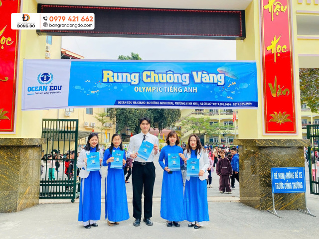 Băng rôn rung chuông vàng Olympic tiếng anh tại Ocean Edu